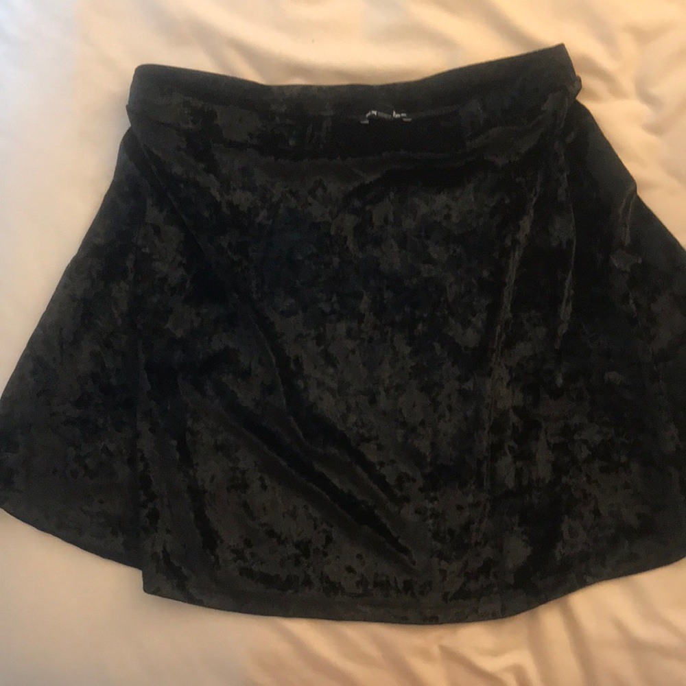 Velvet skater skirt
